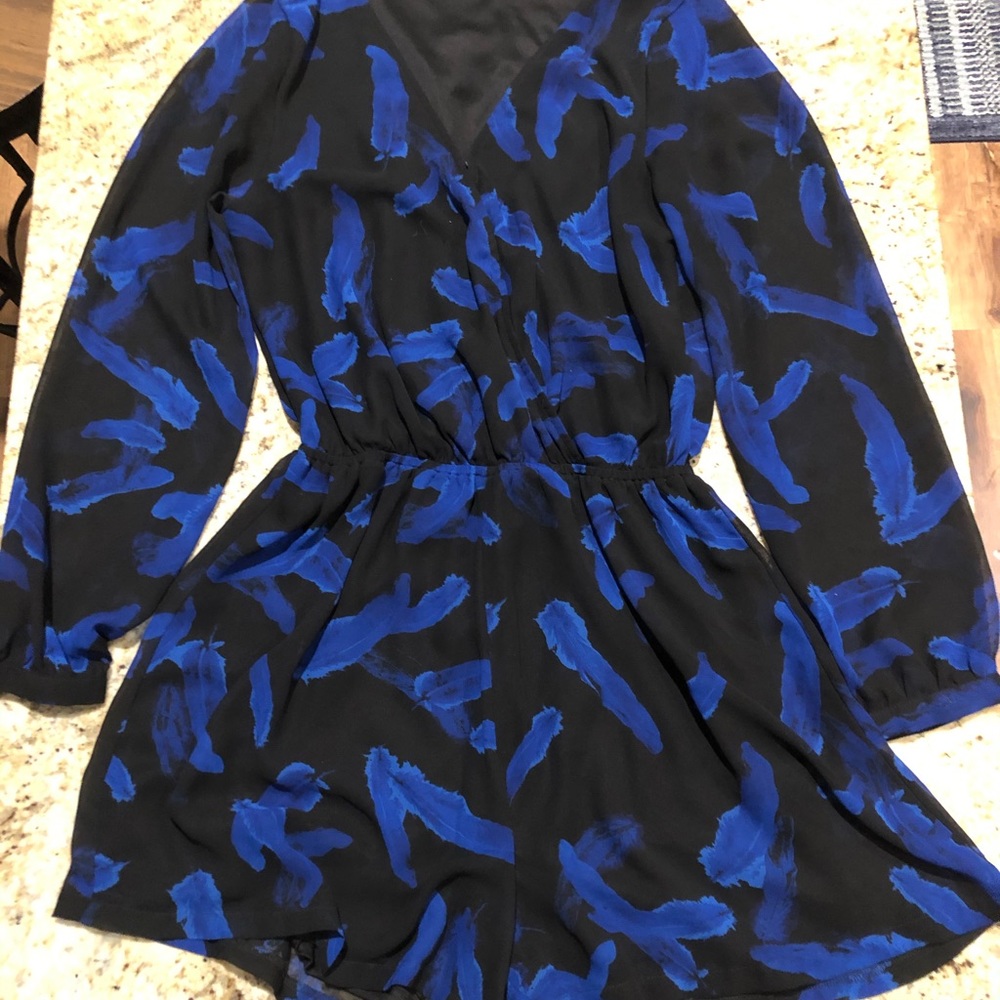 Express black chiffon romper with blue feathers - Picture 1 of 2